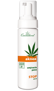 Aknea myci pena